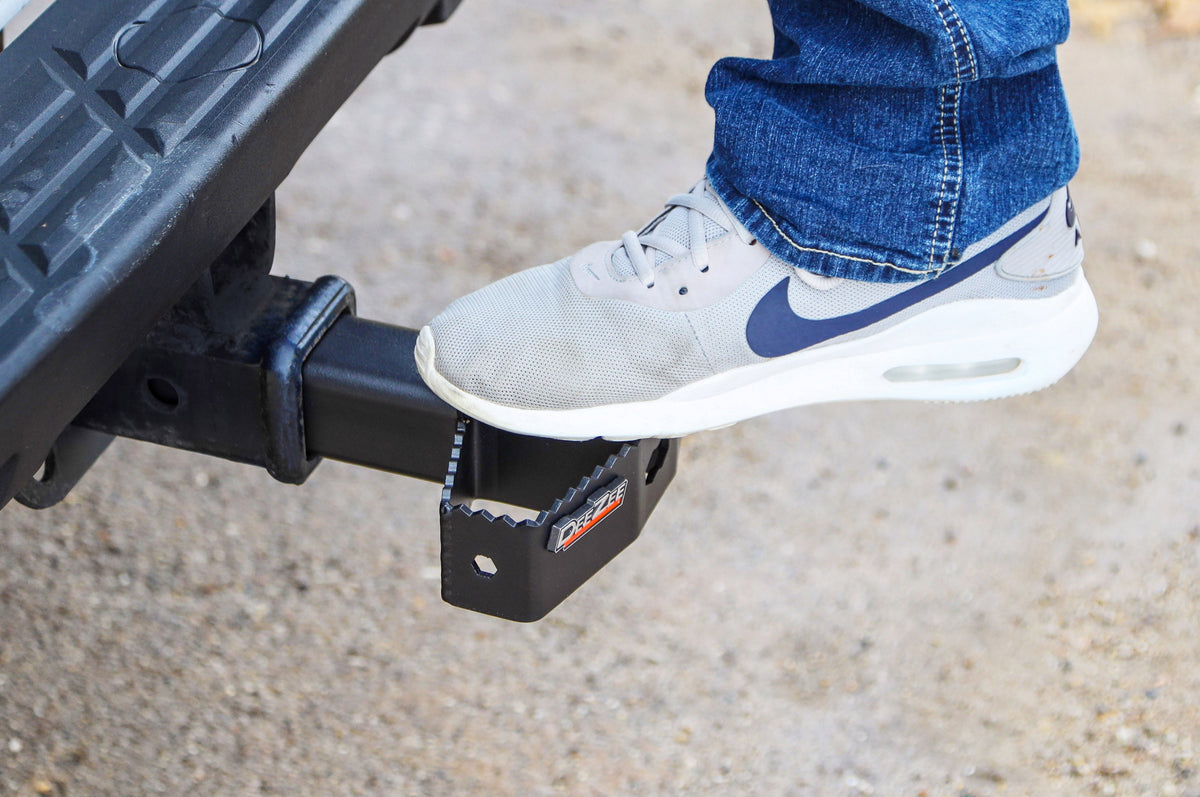 Serrated Hitch Step
